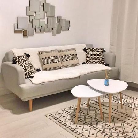 Appartements Cosy Au Centre De ลาแซน-ซูร์-แมร์ ภายนอก รูปภาพ