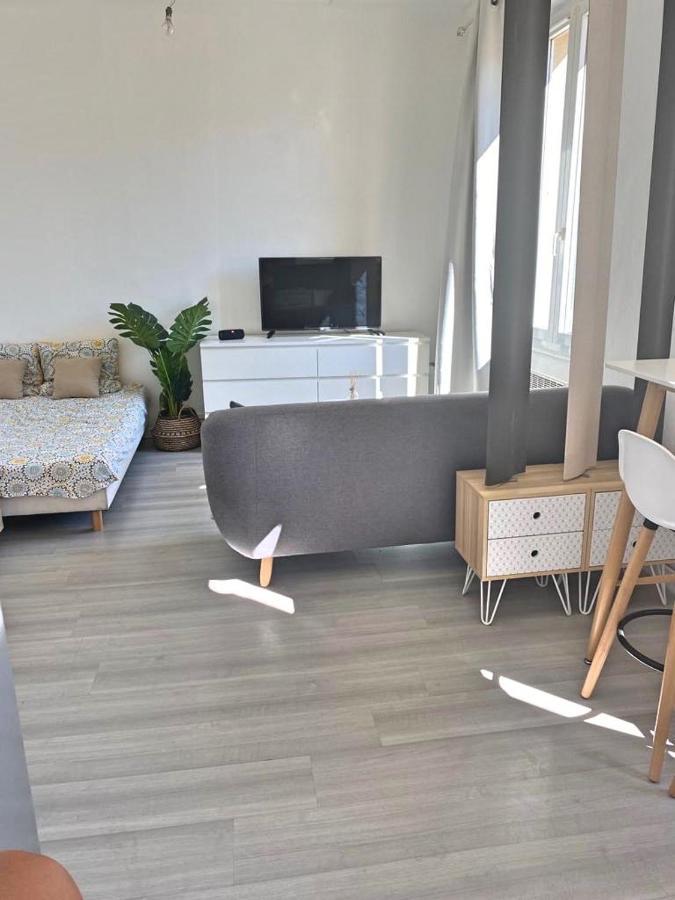Appartements Cosy Au Centre De ลาแซน-ซูร์-แมร์ ภายนอก รูปภาพ